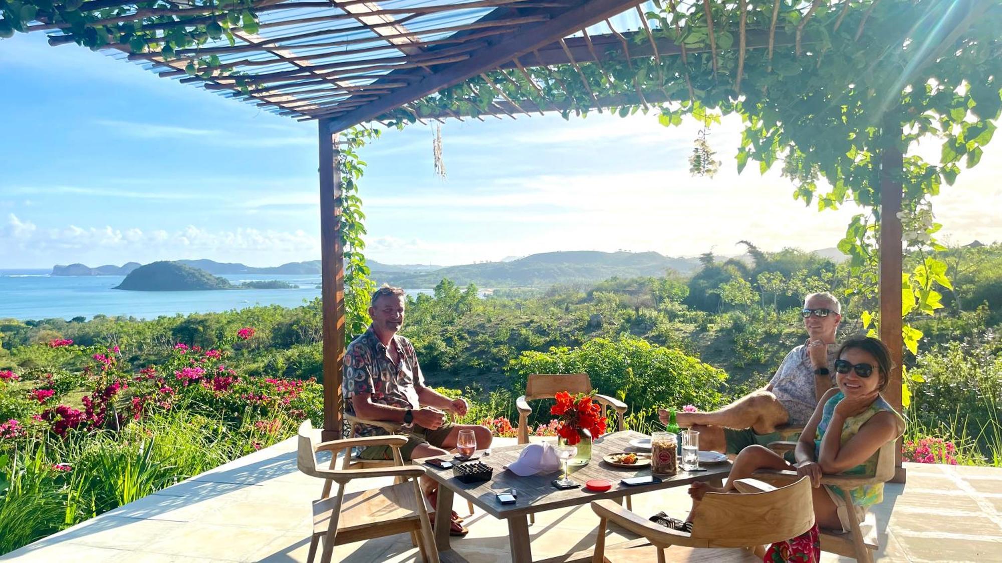 Отель Lobster Bay Lombok Awang Экстерьер фото