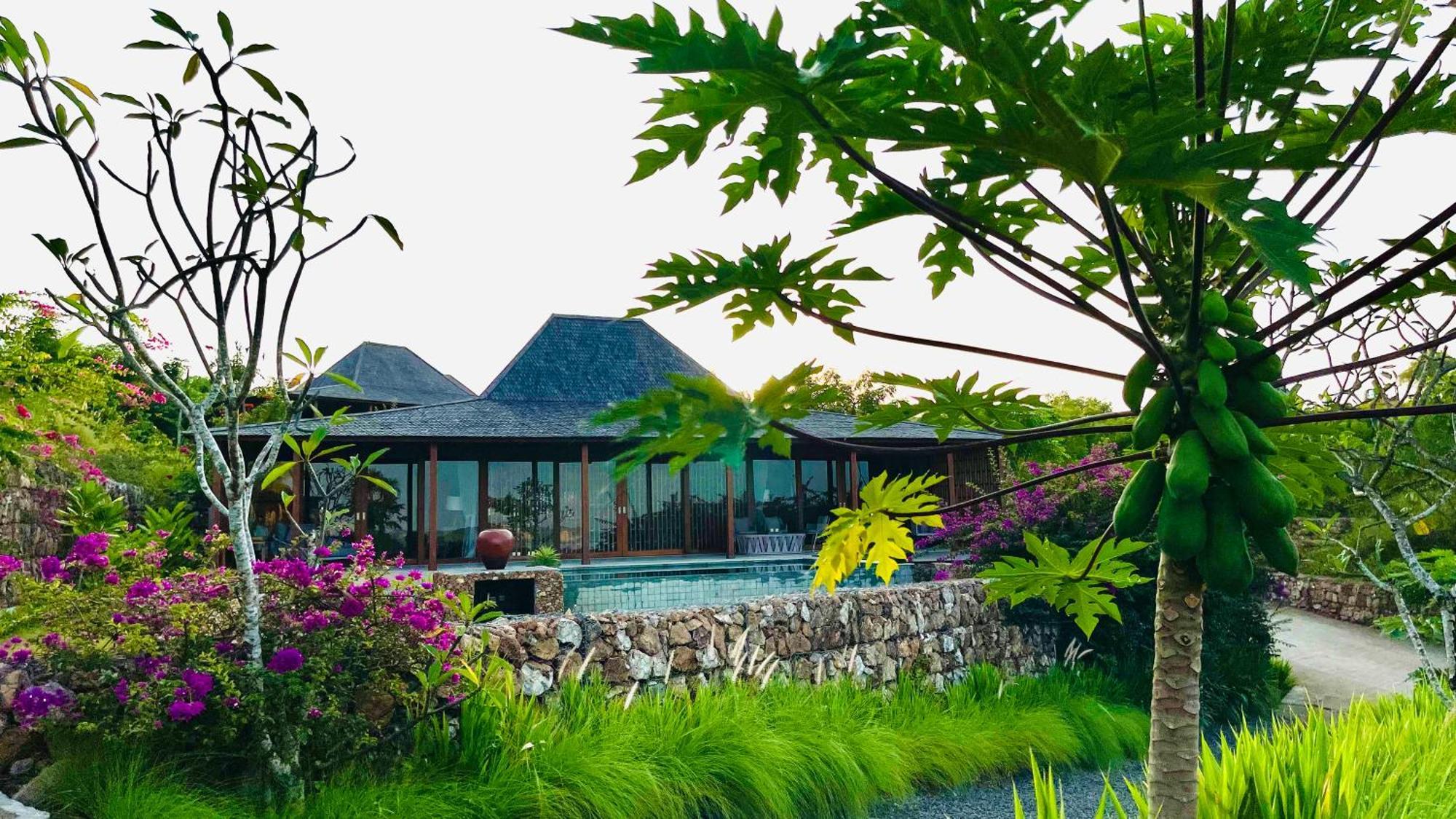Отель Lobster Bay Lombok Awang Экстерьер фото